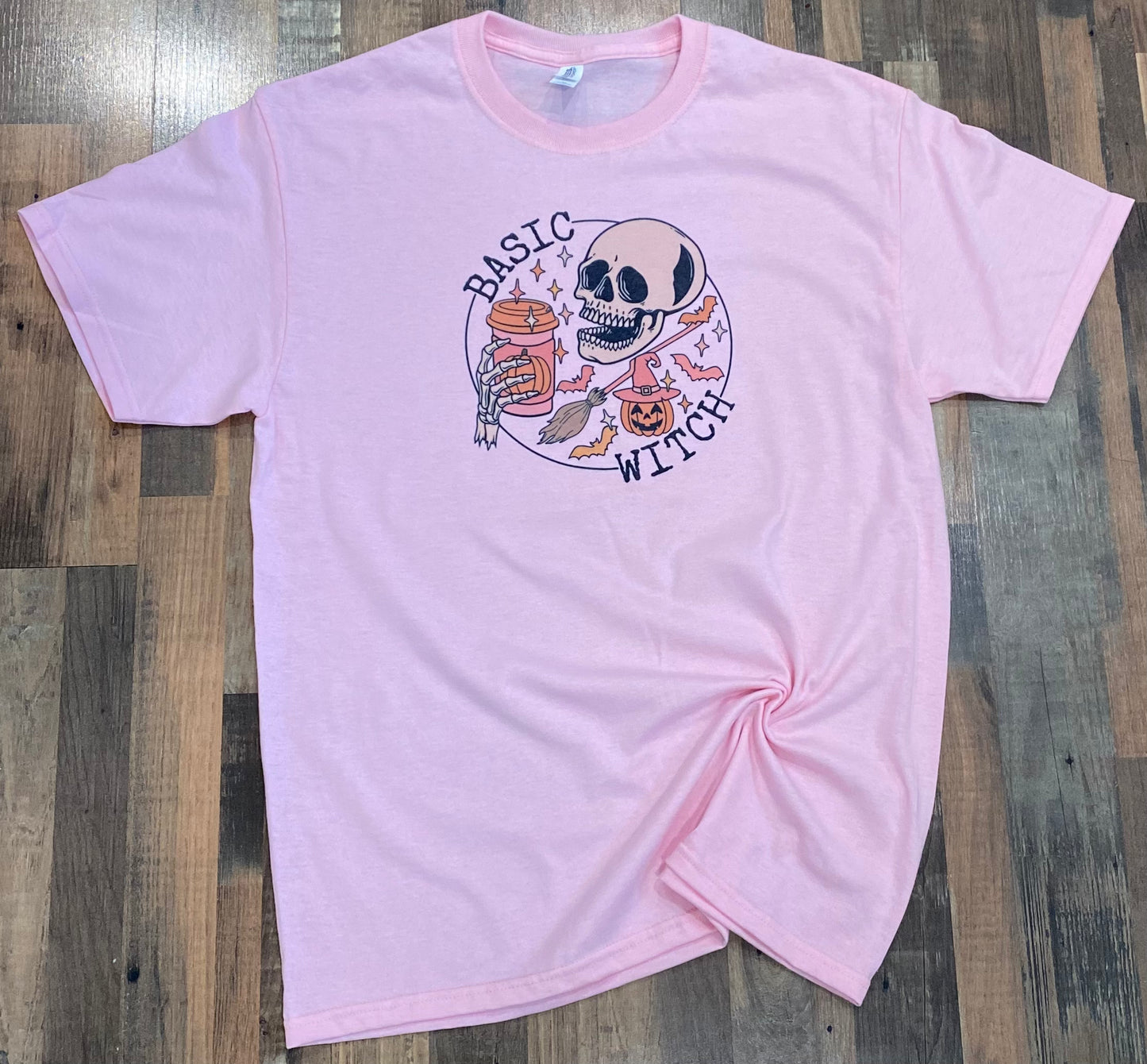 BASIC WITCH TEE