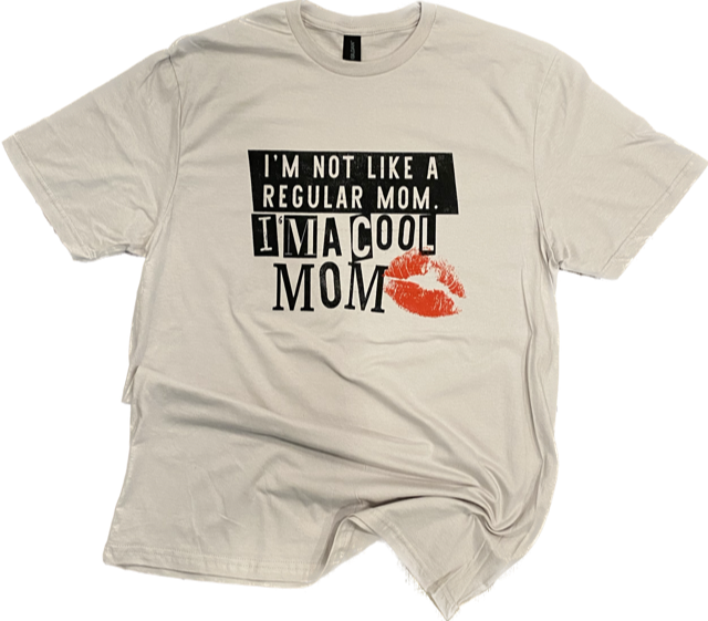 COOL MOM TEE
